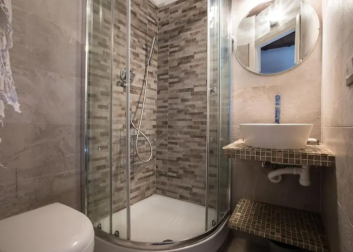 Crispi Deluxe 2 Bedroom * Rom