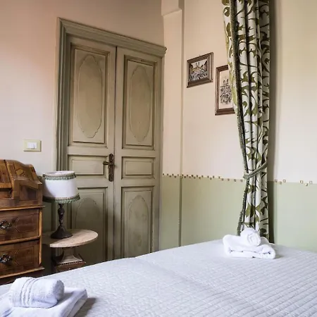 Lägenhet Crispi Deluxe 2 Bedroom