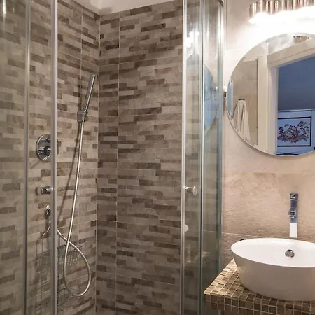 Lägenhet Crispi Deluxe 2 Bedroom